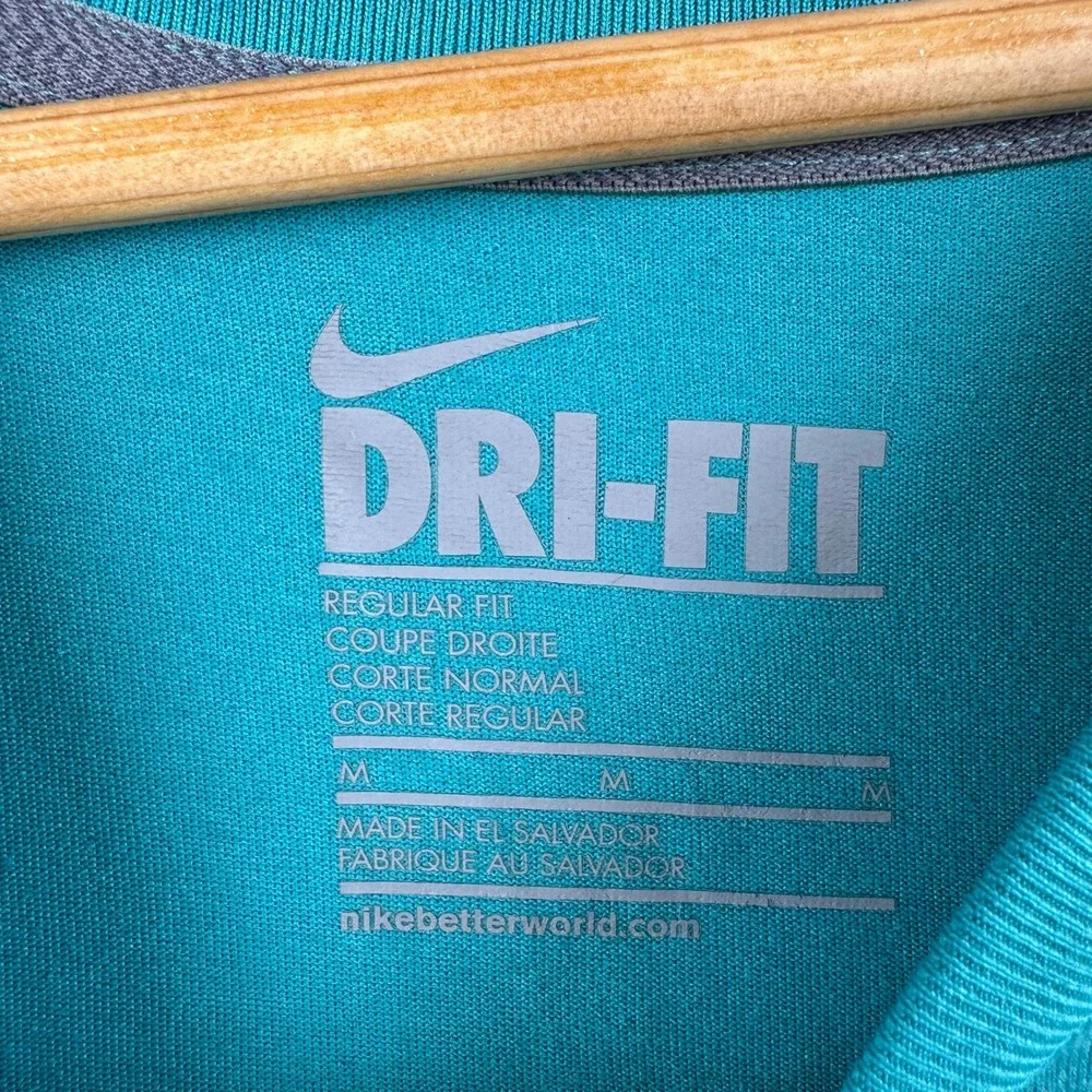 Nike Shirt Womens Medium Teal Dri-Fit V-Neck Short Sleeve Regular Fit Athletic - Picture 5 of 10